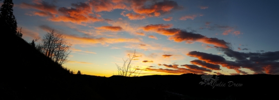 Sunrise at the Art, Vocabulary For The Soul Retreat at King&#039;s Fold Retreat Centre